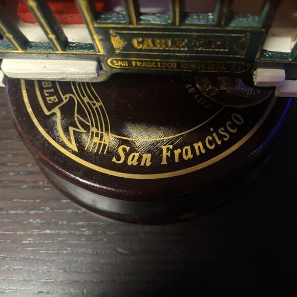 San Francisco Cable Car Turn Table Music Box - Picture 3 of 8